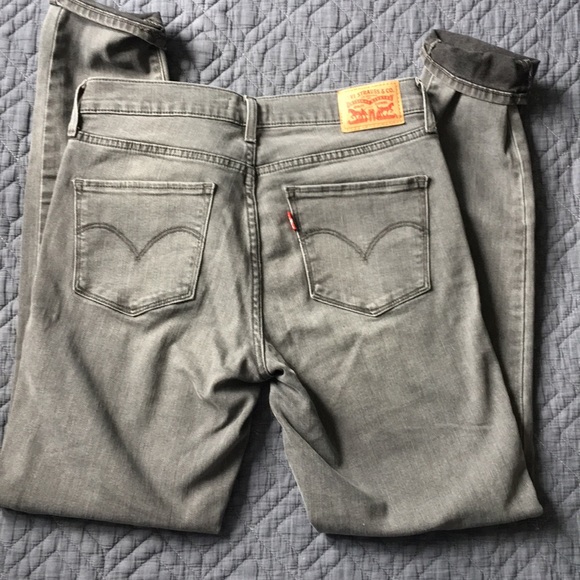 Levi 311 Shaping Skinny Jean - Picture 5 of 8